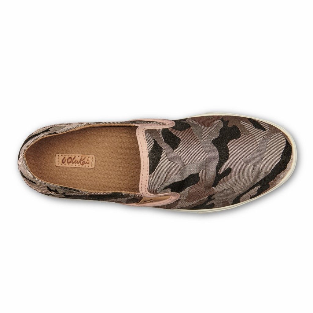 Olukai Women's Pehuea Pa i Slip On Shoe - Soft Pink / Ke Au Camo US032-465